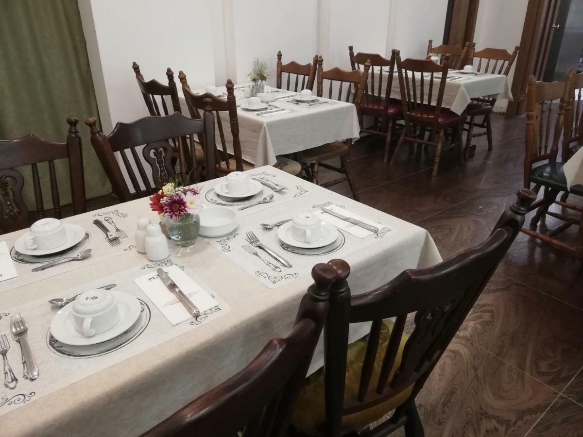 Hotel Plaza Burgas Esterno foto